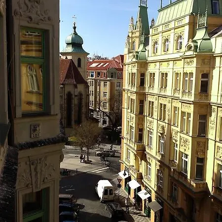 아파트 V Kolkovne - Old Town